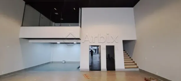 Ponto Comercial para alugar, 277m² no Vila Amorim, Americana