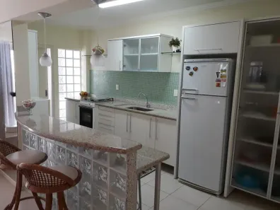 Apartamento com 2 Quartos à venda, 65m² no Centro, Balneário Camboriú