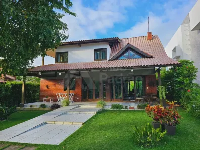 Casa de Condomínio com 4 Quartos à venda, 220m² no Alpes Suiços, Gravatá
