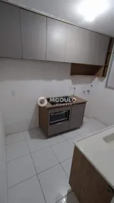 Apartamento com 2 Quartos para alugar, 45m² no Jardim Holanda, Uberlândia
