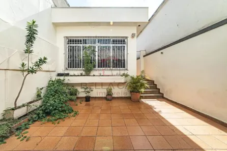 Casa com 3 Quartos à venda, 180m² no Vila Bertioga, São Paulo