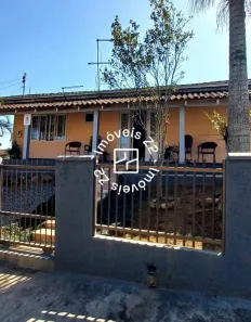 Casa com 2 Quartos à venda, 203m² no Vila Nova, Joinville