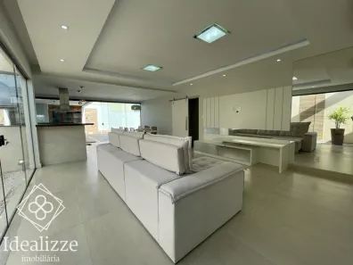 Casa com 3 Quartos à venda, 217m² no Jardim Belvedere, Volta Redonda
