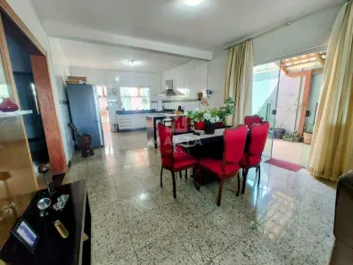 Casa com 4 Quartos à venda, 223m² no Diamante (Barreiro), Belo Horizonte