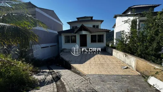 Casa de Condomínio com 4 Quartos à venda, 250m² no Itaipu, Niterói