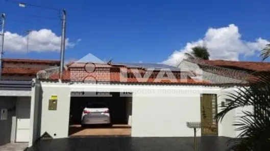 Casa com 3 Quartos à venda, 140m² no Mansour, Uberlândia