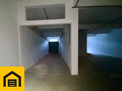 Galpão/Depósito/Armazém à venda, 710m² no Vila América, Mauá