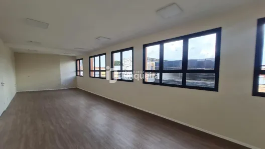Sala Comercial para alugar, 46m² no Vila Rezende, Piracicaba