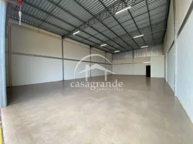 Galpão/Depósito/Armazém para alugar, 246m² no Novo Mundo, Uberlândia