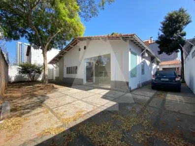 Casa com 4 Quartos à venda, 450m² no Vila Cordeiro, São Paulo