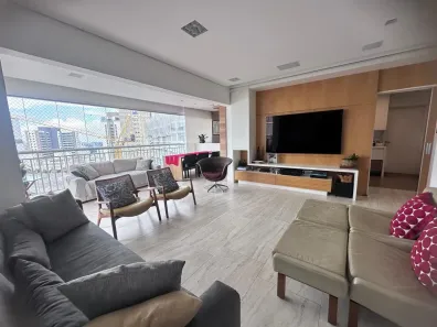 Apartamento com 4 Quartos à venda, 212m² no Vila Firmiano Pinto, São Paulo