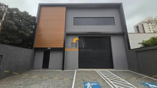 Galpão/Depósito/Armazém para alugar, 240m² no Vila Progredior, São Paulo
