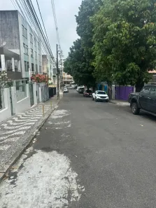 Casa com 4 Quartos à venda, 396m² no Vila Laura, Salvador
