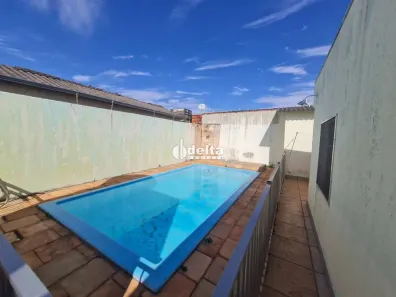 Casa com 4 Quartos à venda, 99m² no Martins, Uberlândia