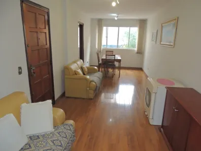 Apartamento com 2 Quartos para alugar, 60m² no Centro, Curitiba
