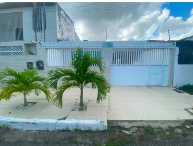 Casa com 3 Quartos à venda, 237m² no Jabotiana, Aracaju
