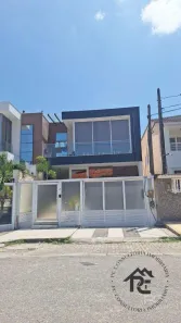 Casa de Condomínio com 3 Quartos à venda, 285m² no Camboinhas, Niterói
