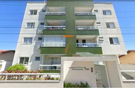 Apartamento com 2 Quartos para alugar, 70m² no Serraria, São José