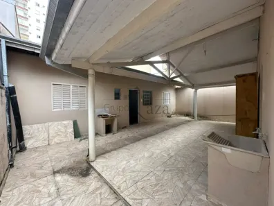 Apartamento com 4 Quartos para alugar, 286m² no Jardim Petrópolis, São José dos Campos