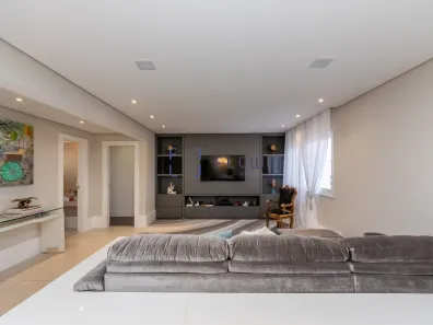 Apartamento com 3 Quartos à venda, 187m² no Vila Hamburguesa, São Paulo
