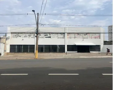 Ponto Comercial para alugar, 408m² no Taquaral, Campinas