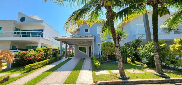 Sobrado com 5 Quartos à venda, 256m² no , Peruíbe