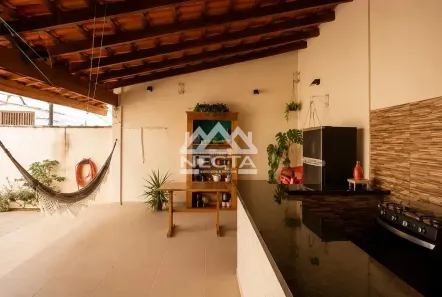 Sobrado com 3 Quartos à venda, 358m² no Jardim Primavera, Caraguatatuba