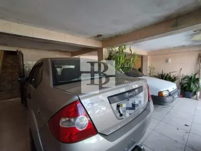 Casa com 6 Quartos à venda, 250m² no Jardim Rodolfo Pirani, São Paulo