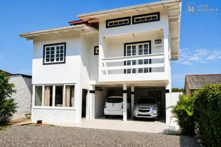 Casa com 7 Quartos à venda, 266m² no Caminho Novo, Palhoça