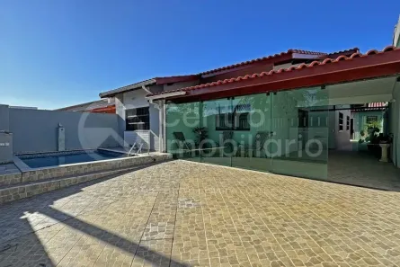 Casa com 3 Quartos à venda, 150m² no Estancia Sao José, Peruíbe