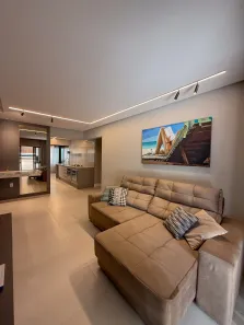 Apartamento com 3 Quartos para alugar, 250m² no Centro, Balneário Camboriú