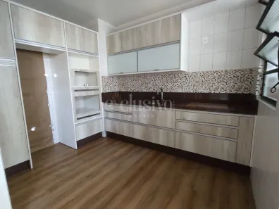 Apartamento com 2 Quartos à venda, 91m² no Coqueiros, Florianópolis