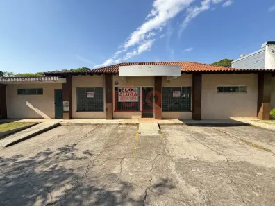 Prédio Comercial para alugar, 195m² no Zona 05, Maringá