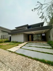 Casa de Condomínio com 5 Quartos à venda, 440m² no Condomínio Residencial Vila Jardim, Cuiabá