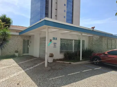 Imóvel Comercial com 5 Quartos para alugar, 425m² no Cambuí, Campinas