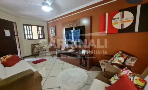 Casa de Condomínio com 2 Quartos à venda, 173m² no Jardim Tangará, São Carlos