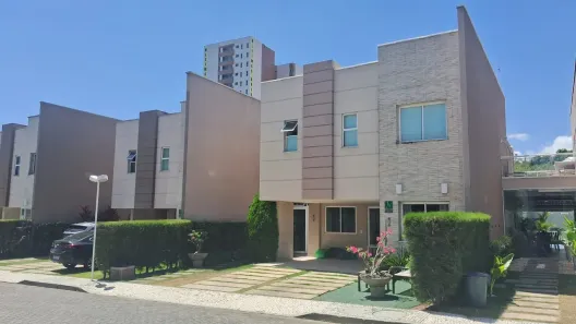 Casa de Condomínio com 4 Quartos à venda, 170m² no Mangabeira, Eusébio