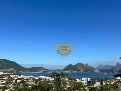 Casa com 3 Quartos à venda, 350m² no São Francisco, Niterói