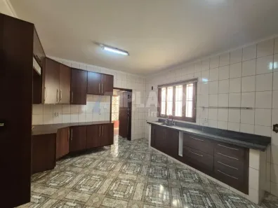 Sobrado com 3 Quartos para alugar, 300m² no Residencial Samambaia, São Carlos