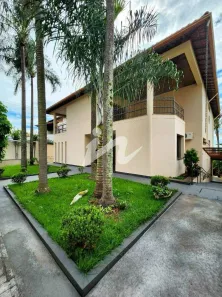 com 4 Quartos para alugar, 700m² no Cidade Jardim, Uberlândia