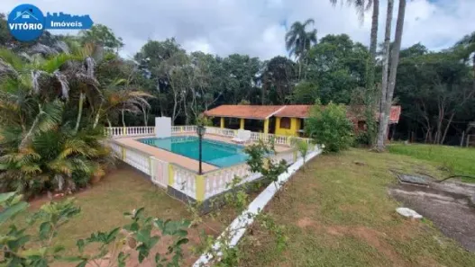 Fazenda/Sítio com 4 Quartos à venda, 600m² no Centro (Canguera), São Roque