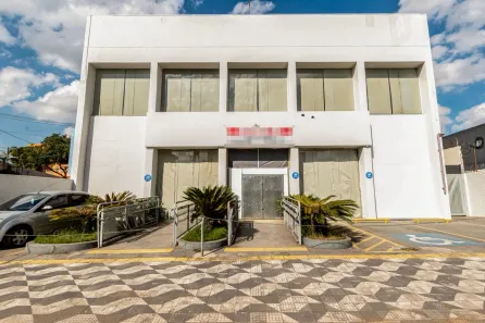 Ponto Comercial com 14 Quartos para alugar, 750m² no Socorro, São Paulo
