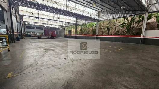 Galpão/Depósito/Armazém para venda ou aluguel, 10200m² no Centro, Diadema