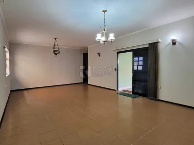 Casa com 3 Quartos à venda, 240m² no Jardim Montezuma, Limeira