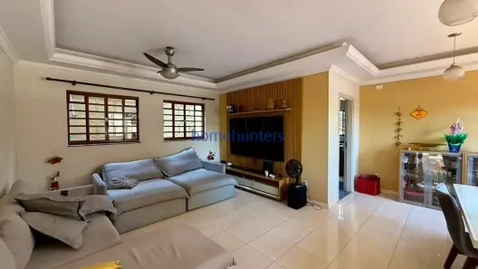 Casa com 3 Quartos à venda, 300m² no Jardim América, Paulínia