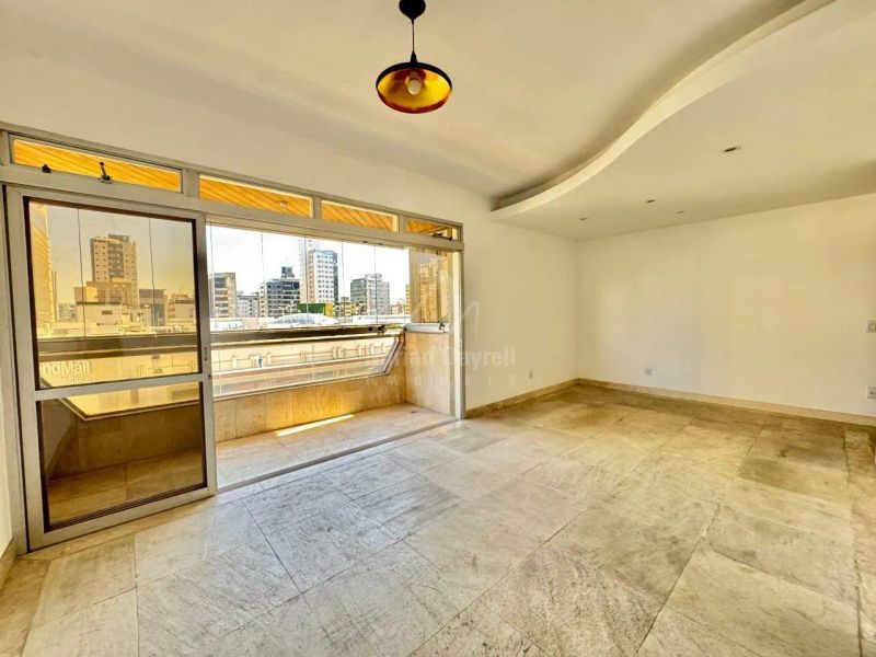 Apartamento com 3 quartos — Santo Agostinho, Belo Horizonte