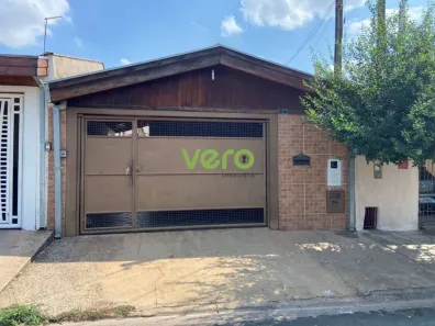 Casa com 3 Quartos para alugar, 132m² no Parque São Jerônimo, Americana