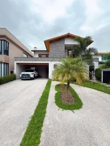 Casa de Condomínio com 4 Quartos à venda, 300m² no Alphaville, Santana de Parnaíba