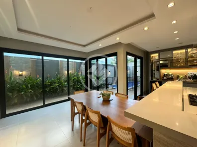 Casa de Condomínio com 3 Quartos à venda, 232m² no Condomínio Belvedere II, Cuiabá