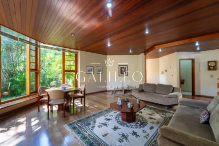 Sobrado com 4 Quartos à venda, 475m² no Jardim das Samambaias, Jundiaí